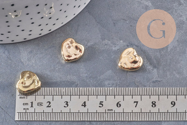 Gold textured plastic heart bead 13.5mm, x20 VALID