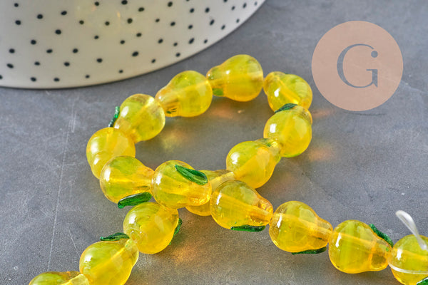 Perles Poire fruit verre tchèque artisanal 14mm, x1 fil de 28cm VALIDE