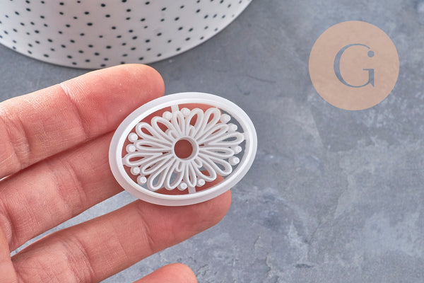 Emporte-Pièce Pâte polymère Ovale Fleur créole interchangeable 40mm, x1 (G10997)