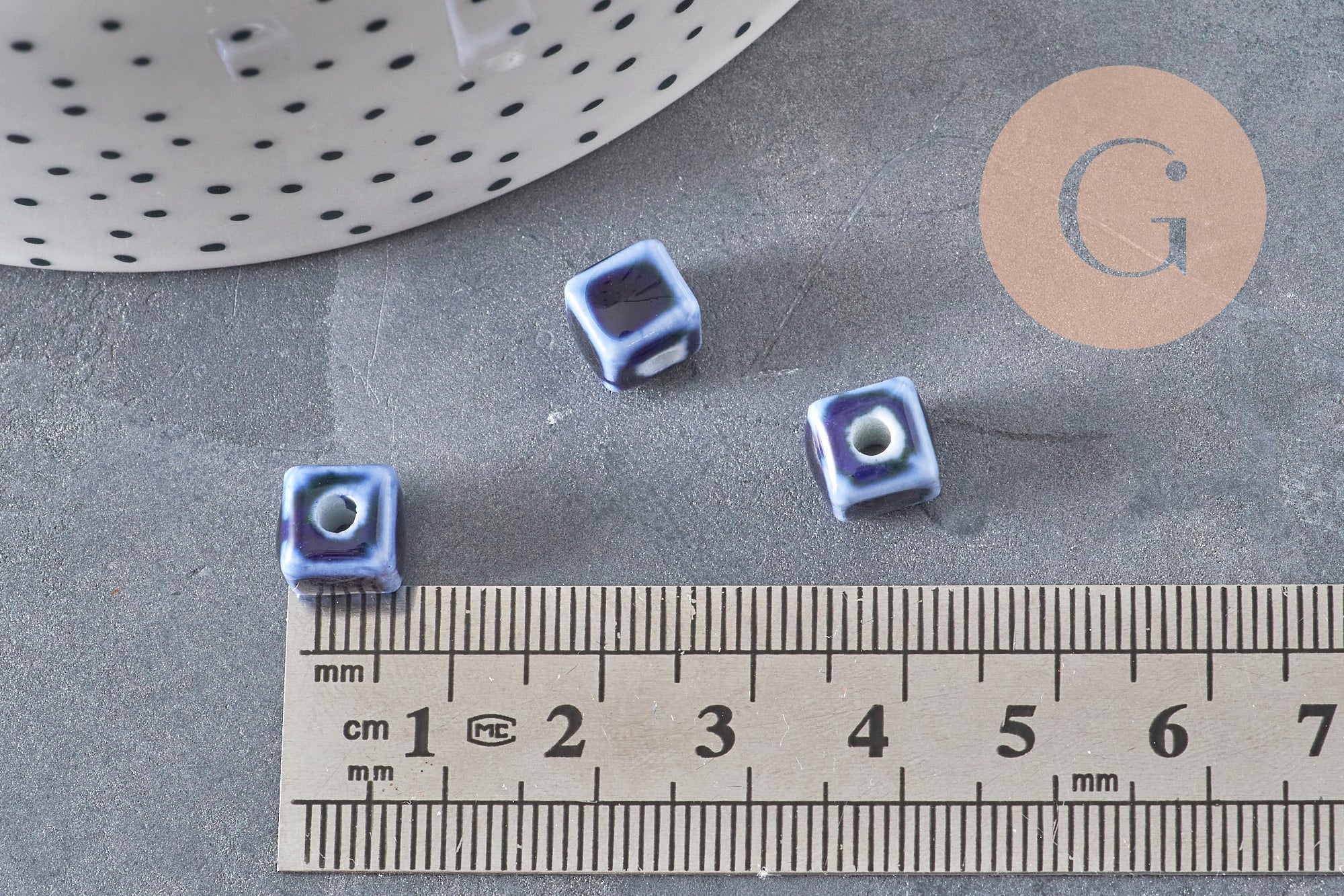 Royal Blue Ceramic Cube Beads 8mm, x5 (G11239)