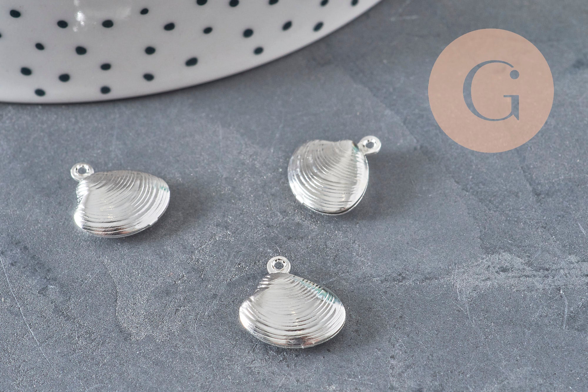 304 stainless steel silver-plated shell charm 14mm, x1
