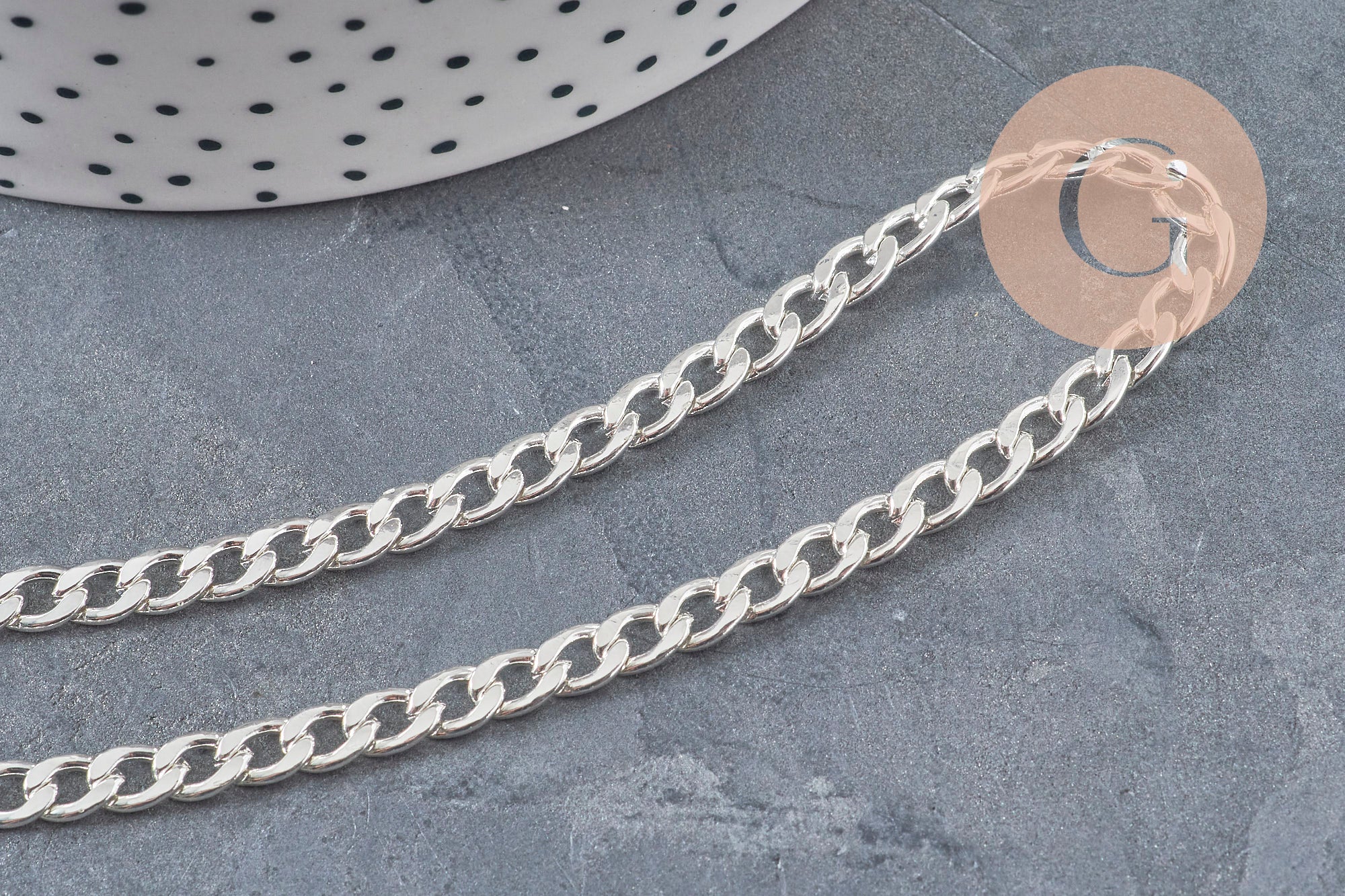 Curved flat link chain, 304 stainless steel, silver, 7x4.5mm, x1 meter VALID