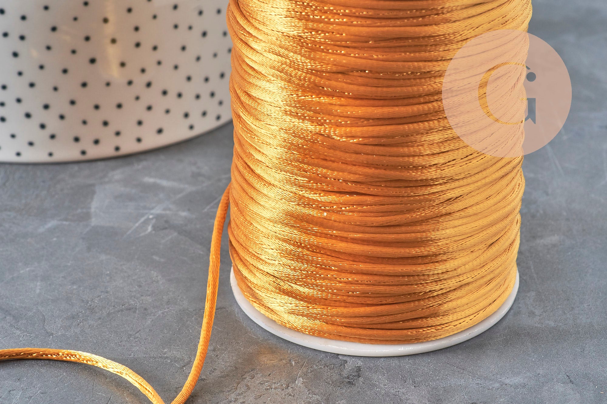 Light gold polyester rattail cord 2mm, x5 meters (G11222)