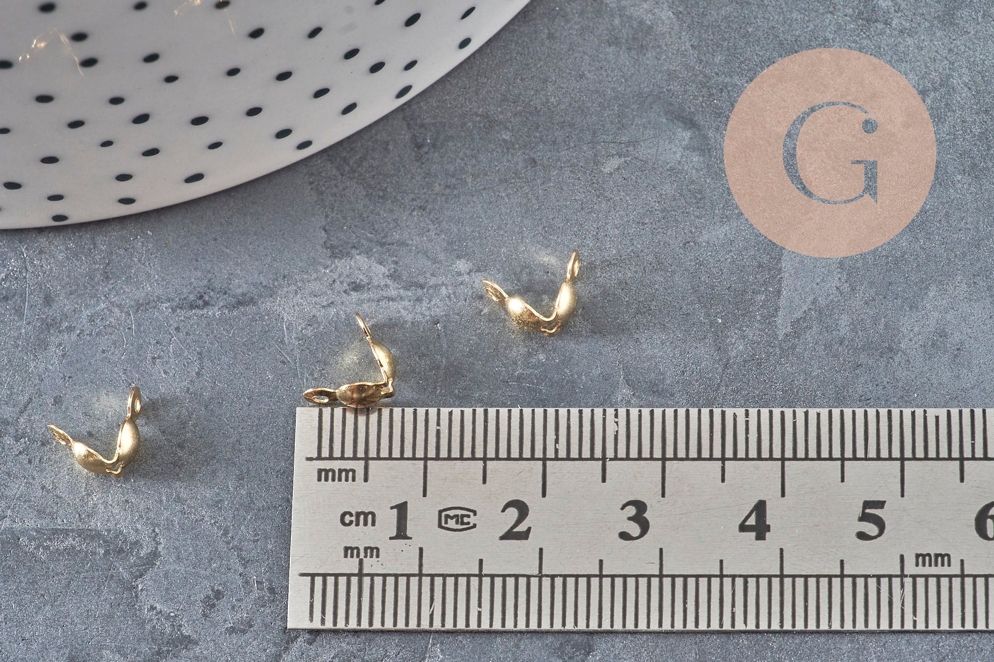 Conector de cadena de bolas de acero dorado con orificio de 7,5 mm/3 mm, x10 (G2092)