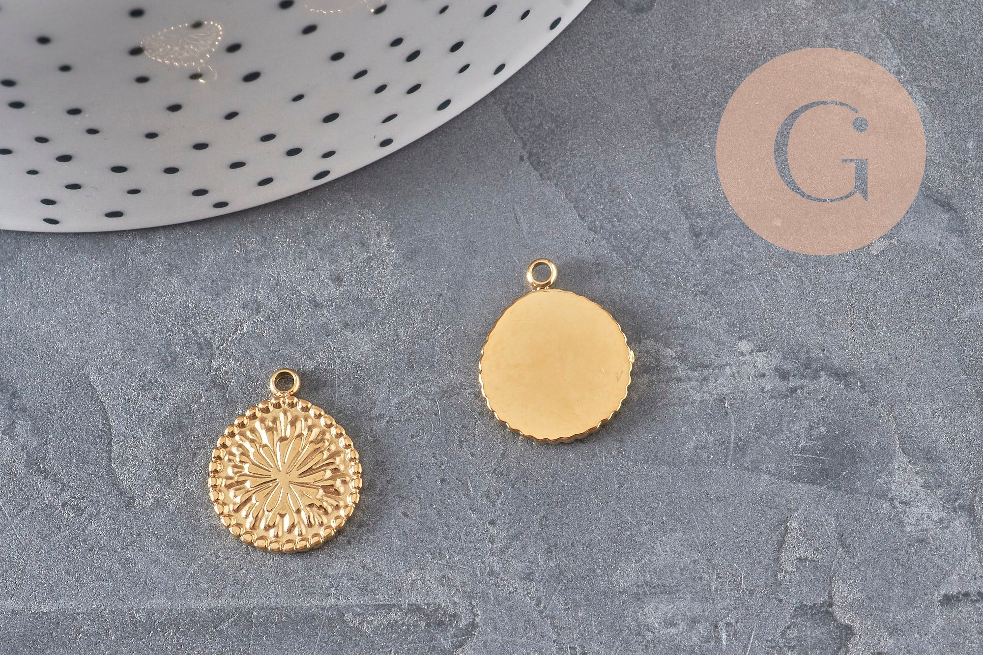 Flower medal pendant, IP gold plated 304 stainless steel 18.5mm, x1