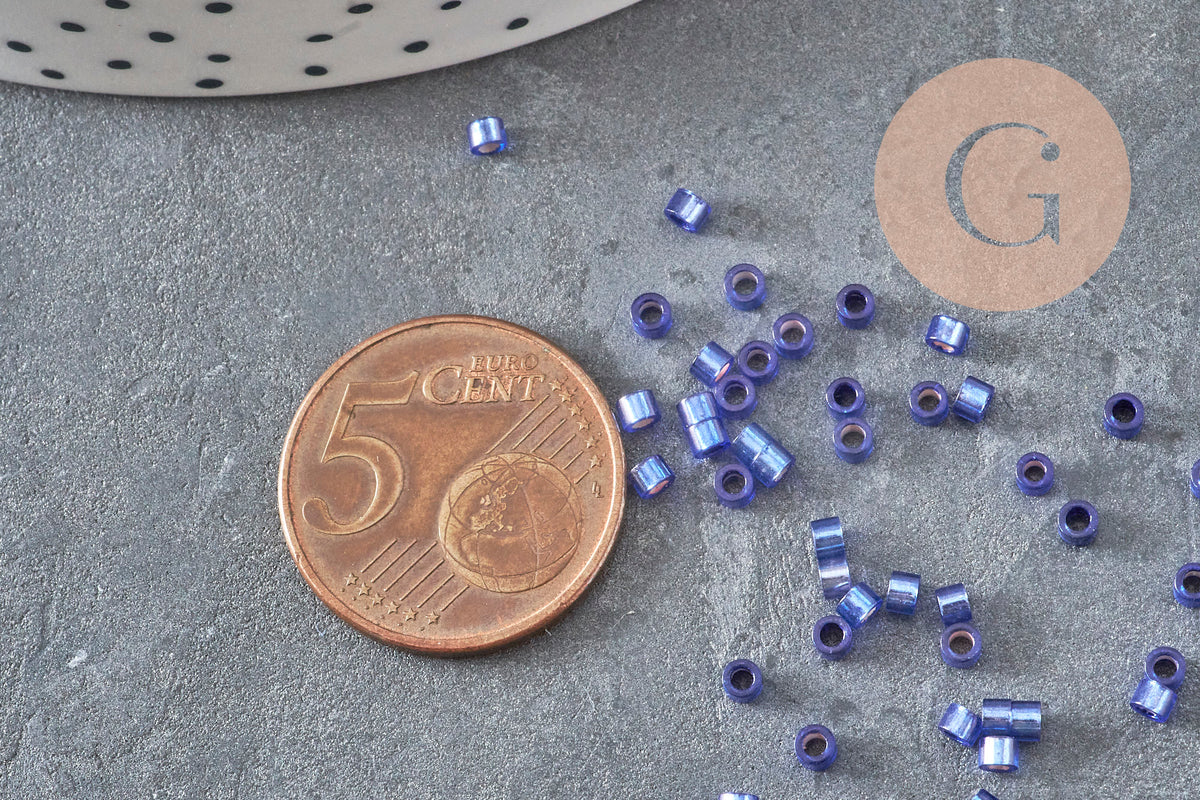 Perles rocaille tube verre bleu silver lined 2.5mm, x1 sachet de 8g (G11400)-Perles-Gingerlily Perles