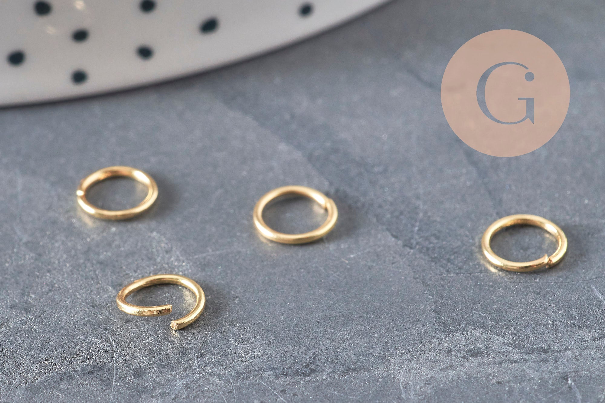 Round closed rings, 304 stainless steel, gold-plated, 7mm/0.8mm, x10 (G11230)
