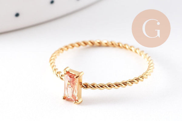 Bague Solitaire zircon rectangle Rose pêche acier 304 inoxydable doré, x1 (G10360)