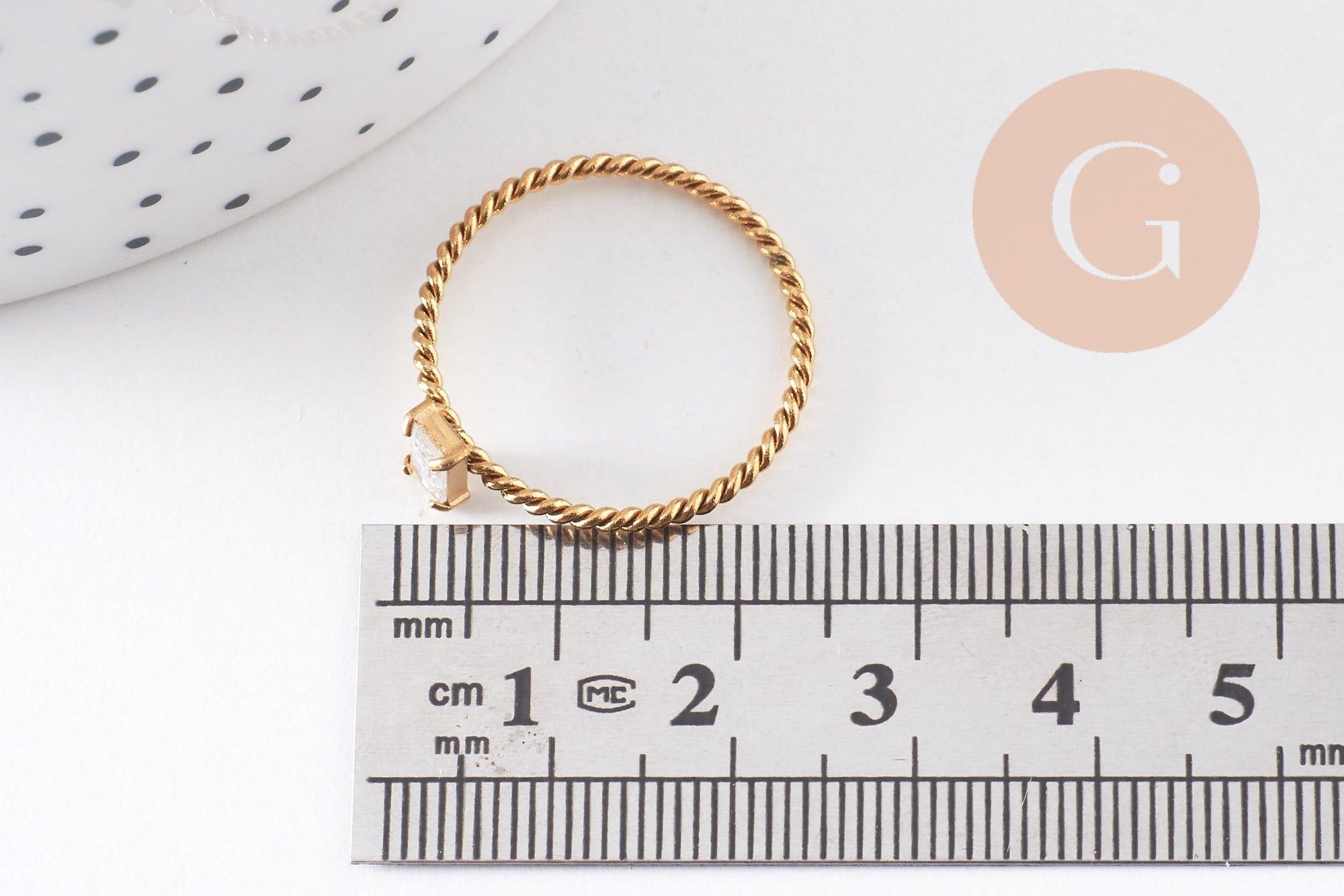 Bague Solitaire zircon rectangle acier 304 inoxydable doré, x1 (G10358)