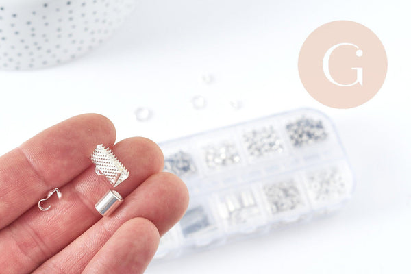 Boite Kit mix de 12 types de fournitures et perles zamac laiton Argent Platine, x1 (G8844)