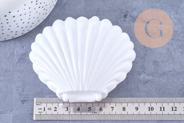 Boite bijou coquillage plastique blanc 9x7.5cm, x1 (G6629)