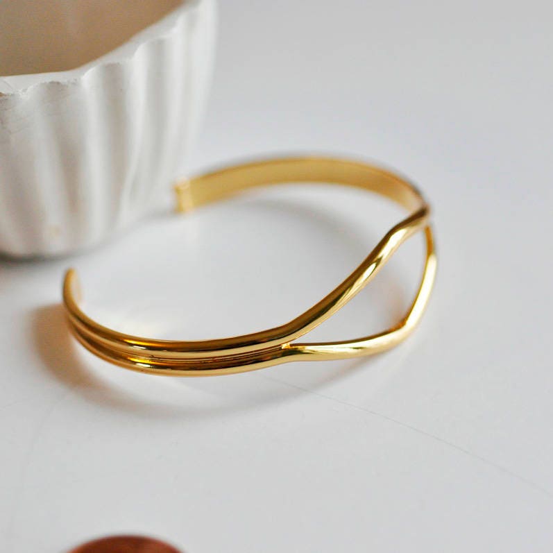 Bracelet jonc ouvert réglable 16k 64mm, x1 (G10174)