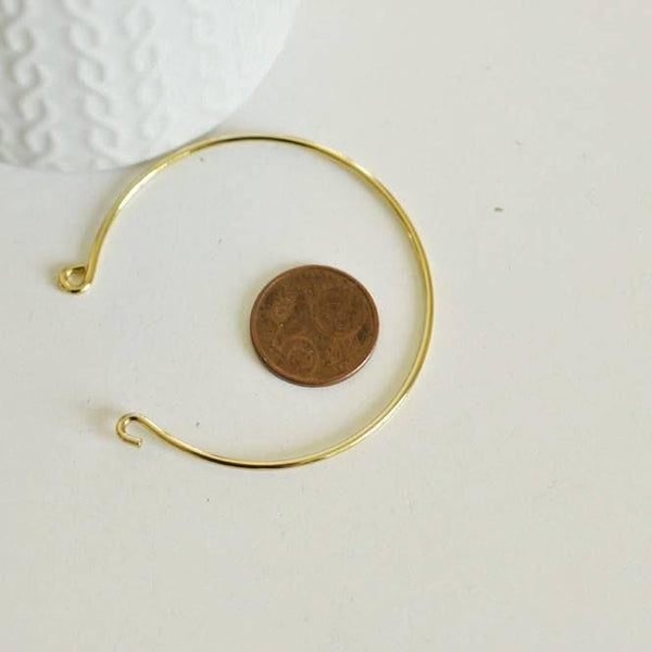 Bracelet jonc réglable laiton doré finition boucle 16k 57mm, x1 (G10175)