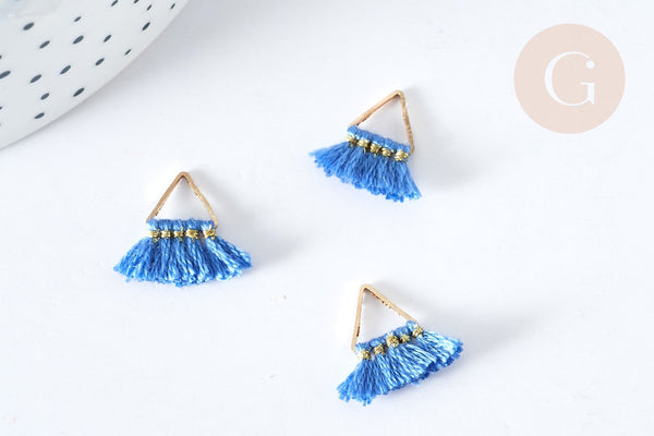 Breloque Pompon bleu polyestère laiton doré 15mm,décoration pompon, pompon boucles,fabrication bijoux bohème, x1 (G8217)