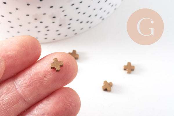 Breloque croix laiton,breloques laiton brut,croix bijoux,sans nickel, 6mmx10 (G0040)