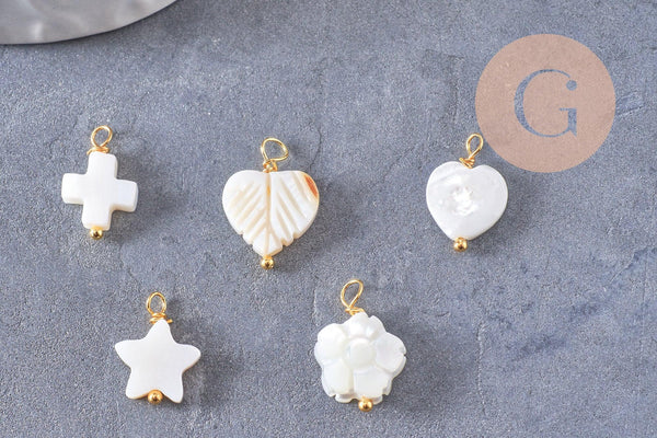 Breloque nacre blanche naturelle coeur étoile feuille fleur croix acier 304 inoxydable doré 15~17mm, x1 (G10410)