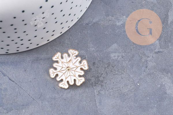 Broche pin's flocon de neige blanc zamac doré 24mm, x1 (G10097)