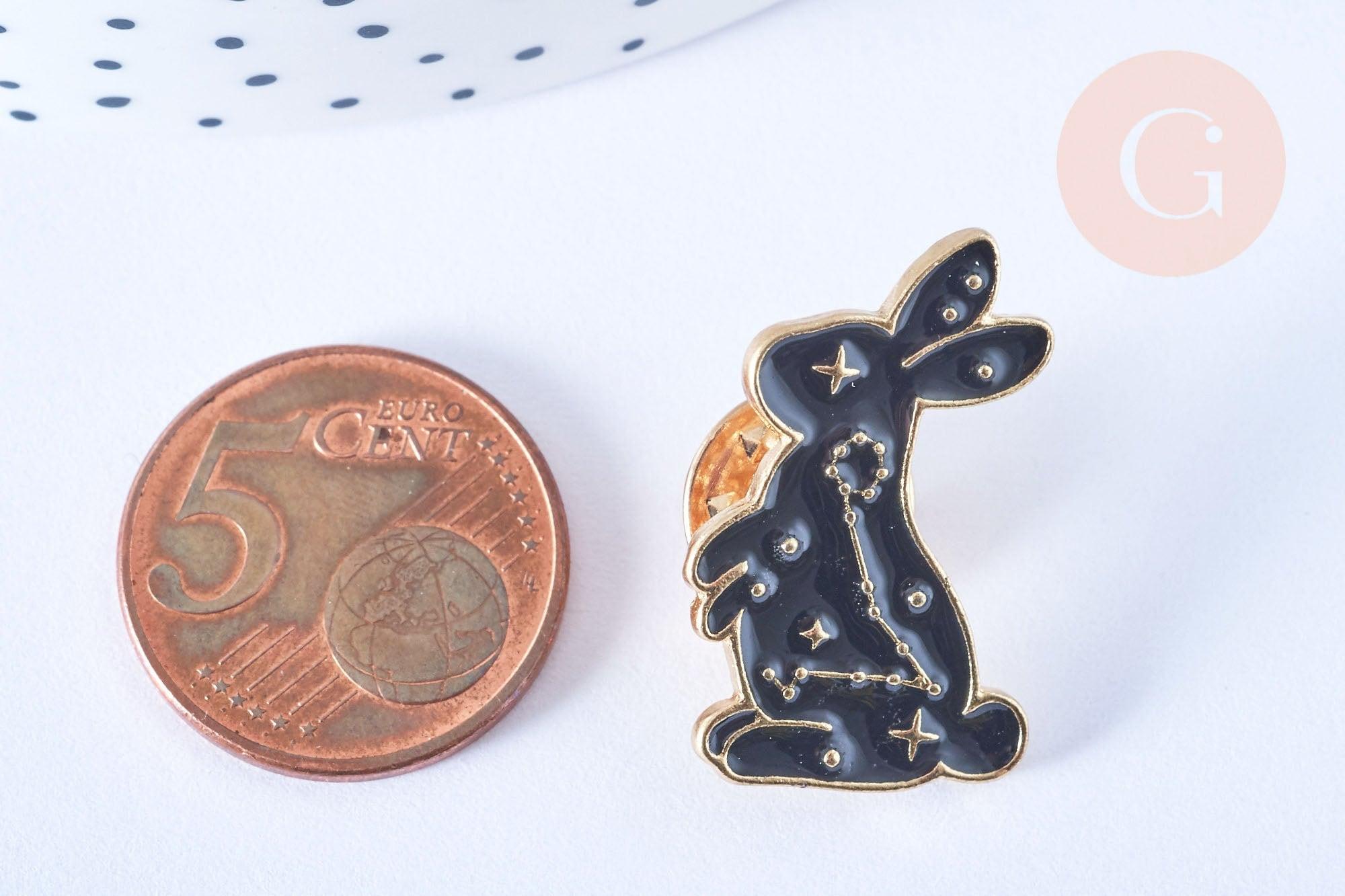 Broche pins lapin motif mystique noir doré émail 26x17mm, décoration veste, x1 (G6617)