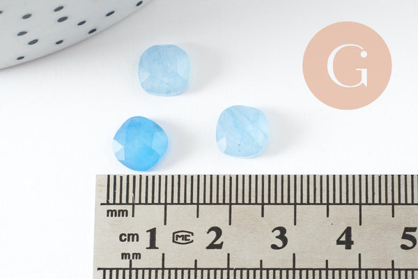 Cabochon carré jade naturel imitation aigue-marine 8x8mm, x1 (G9685)