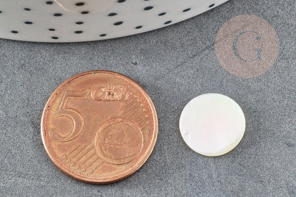 Cabochon disque nacre blanche naturelle 12mm, x1 G8540