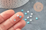 Cabochon howlite blanche turquoise de synthèse 4.5x4mm, x10 (G1727)