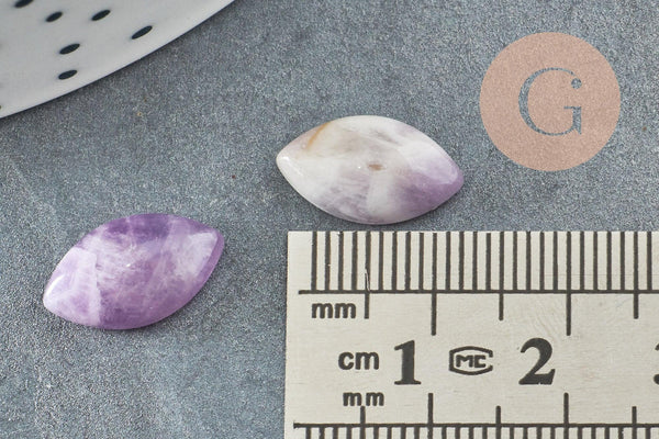 Cabochon marquise navette jade naturel violet 13.5x8mm, x1 (G5049)