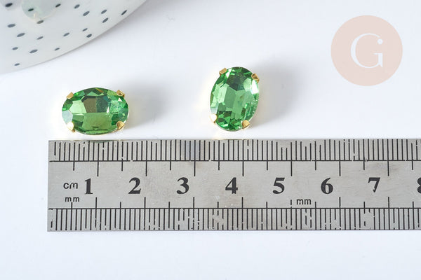 Cabochon ovale cristal vert clair avec serti en laiton doré 14x10mm, x5 (G8112)