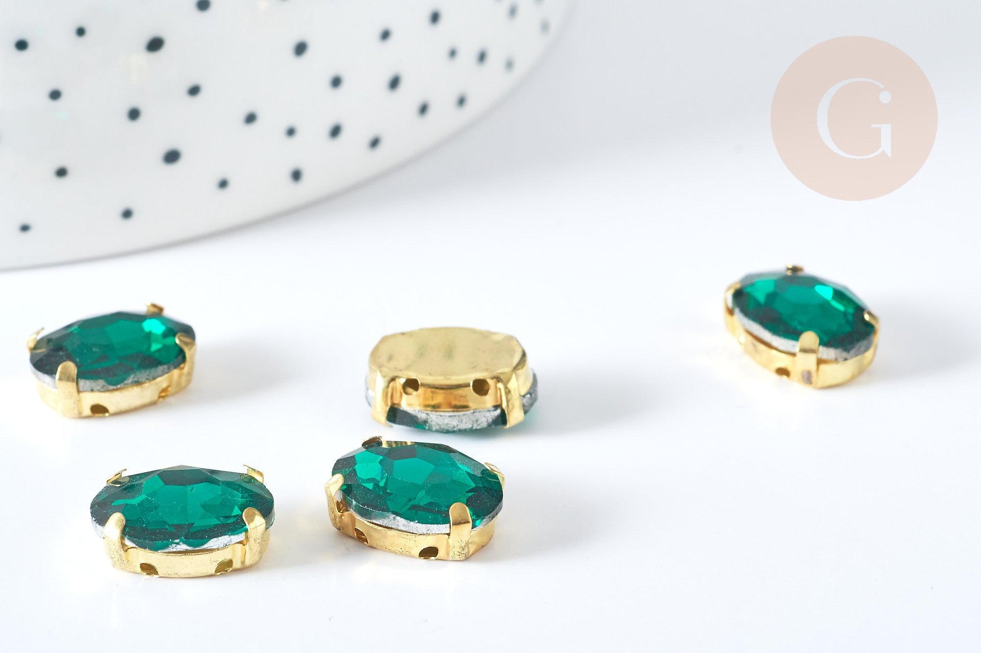 Cabochon ovale cristal vert emeraude avec serti en laiton doré 14x10mm, x5 (G8113)