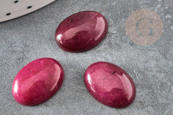 Cabochon ovale jade naturel rouge bordeau 18 x13mm, x1 (G0608)