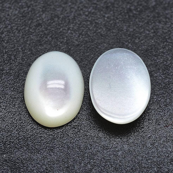 Cabochon ovale nacre blanche naturelle 14x10mm, x1 (G0589)