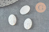Cabochon ovale nacre blanche naturelle gravé Vierge Marie 14x10mm, x1 (G9625)