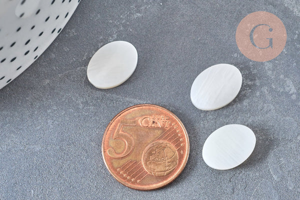 Cabochon ovale nacre naturelle blanche 13.5mm, x1 (G6824)