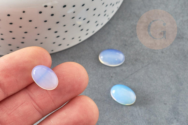 Cabochon ovale opalite blanche 14x10mm, x1 (G1564)