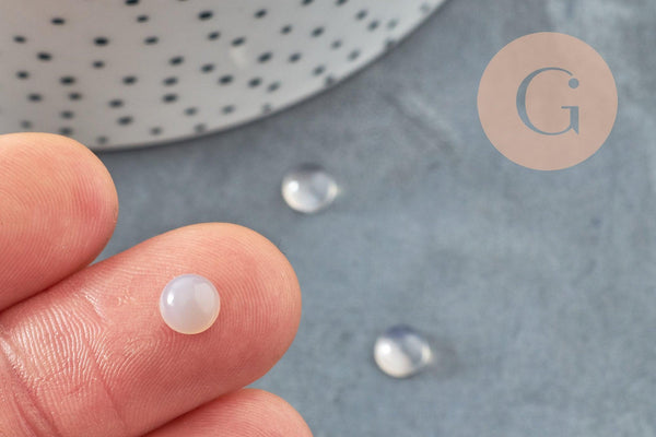 Cabochon rond agate naturelle gris 6mm, x1 (G6990)