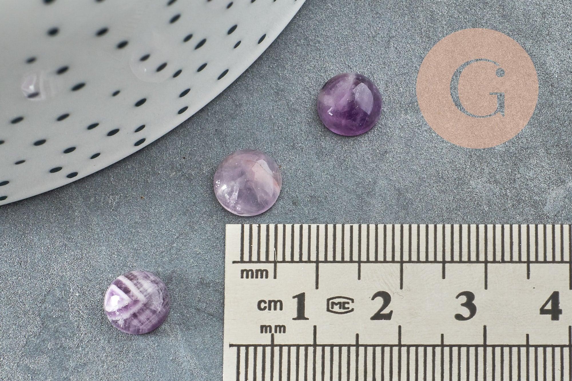 Cabochon rond amethyste naturelle 8mm, x1 (G8784)