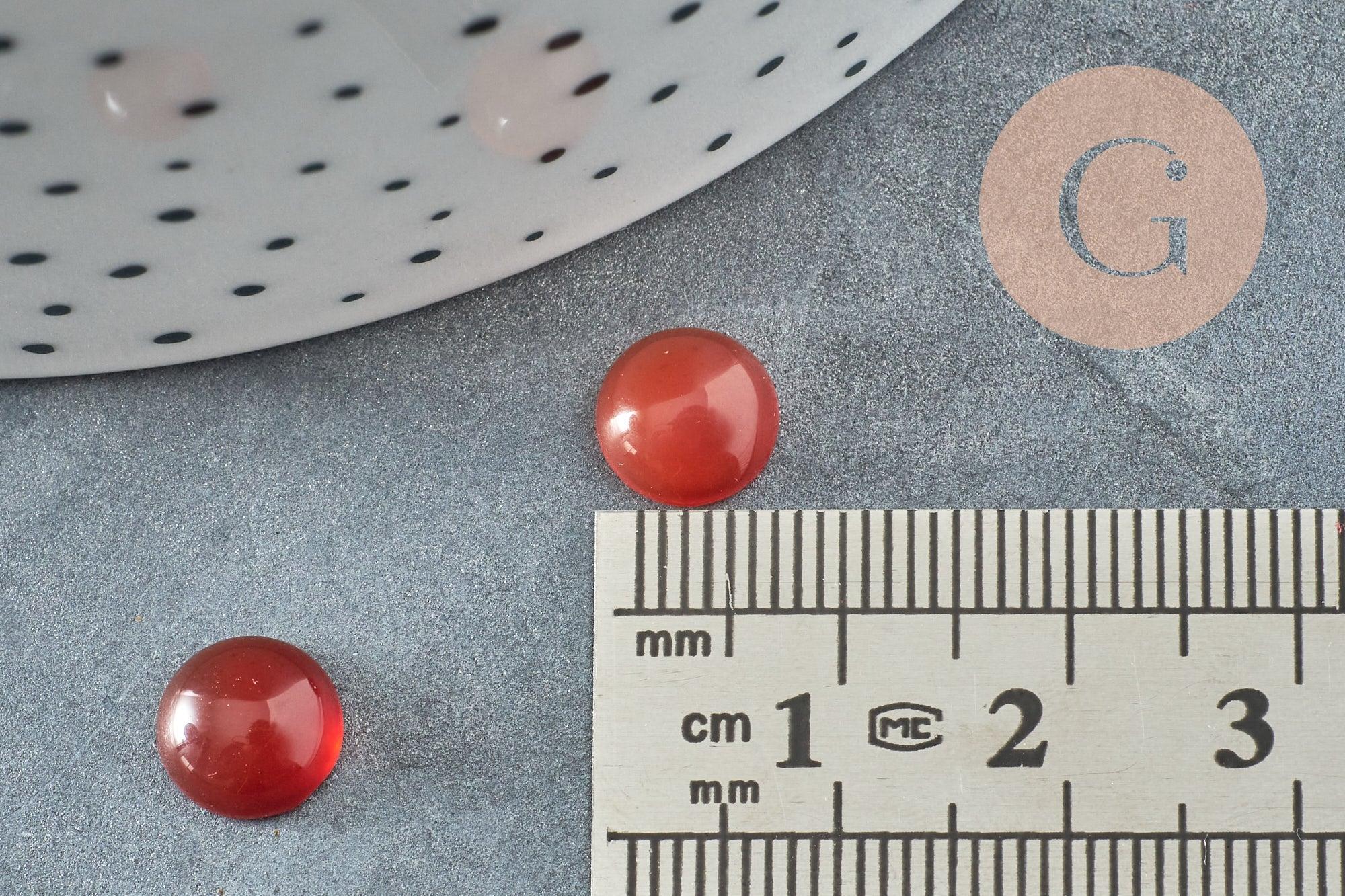 Cabochon rond cornaline naturelle orange 8mm, x1 (G9087)