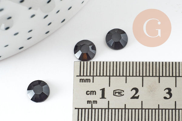 Cabochon rond strass plastique noir reflets ronds 7mm, x 5g (G2248)