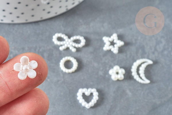 Cabochons acrylique blanc nacré coeur étoile 10-14mm, x10 (G7502)