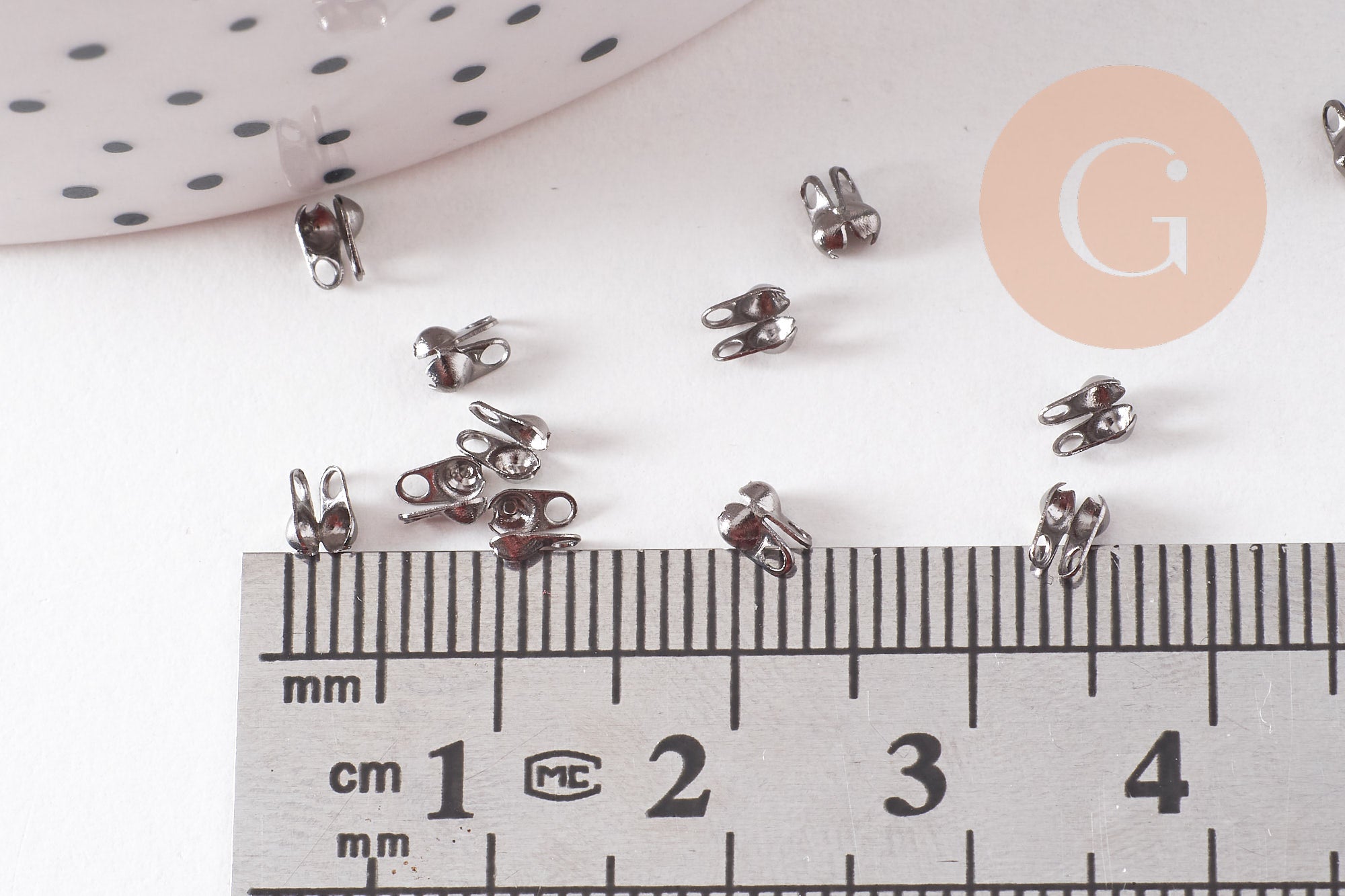 Cache-noeud connecteur chaine boule metalgun avec trou 3mm x1gr (G2631)