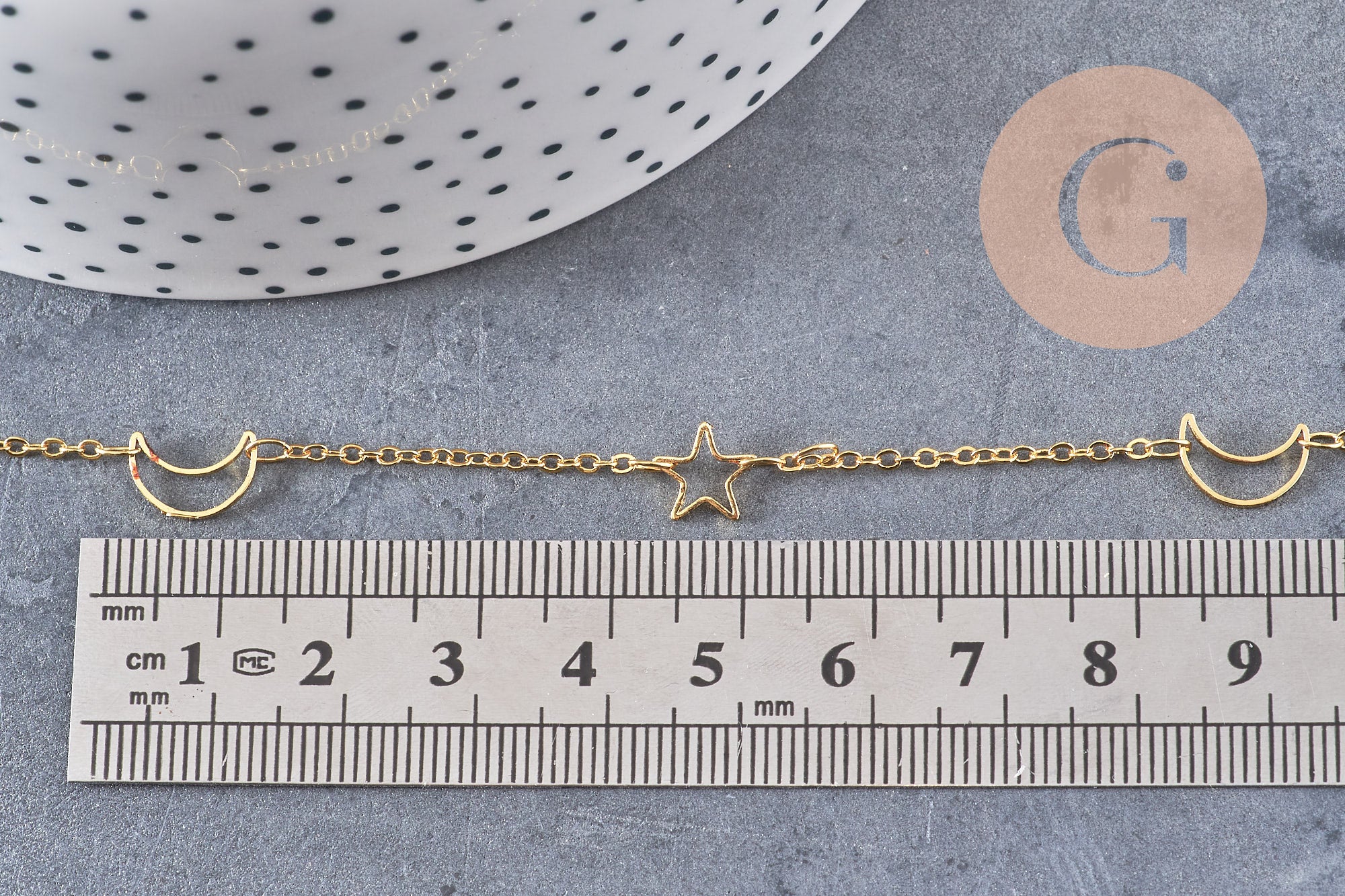 Chaine laiton doré 18 carats lune et étoile, chaine dorée fantaisie x2x1.9mm, x1 mètre (G5445)