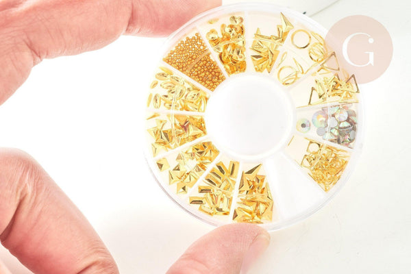 Charm à coller zamac doré thème géométrique 3-8mm, x1 boite de 200 (G7730)