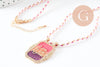 Collier médaille émaillée rose violet LOVE IS THE ANSWER zamac doré, collier cordon tressé 45cm x1 (G9565)