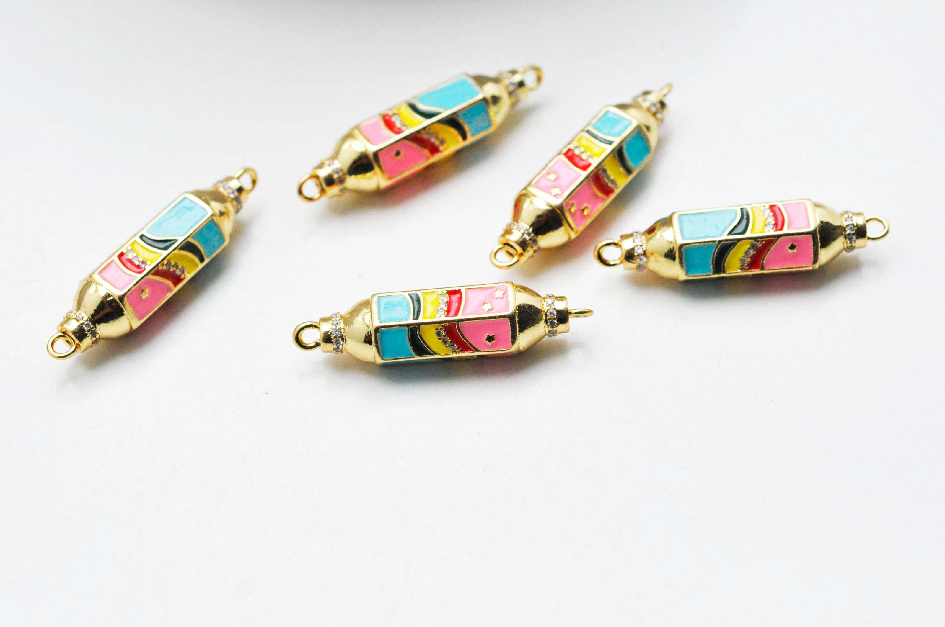 Connecteur tube talisman arc-en -ciel laiton doré 18K émaillé 37.5mm, x1