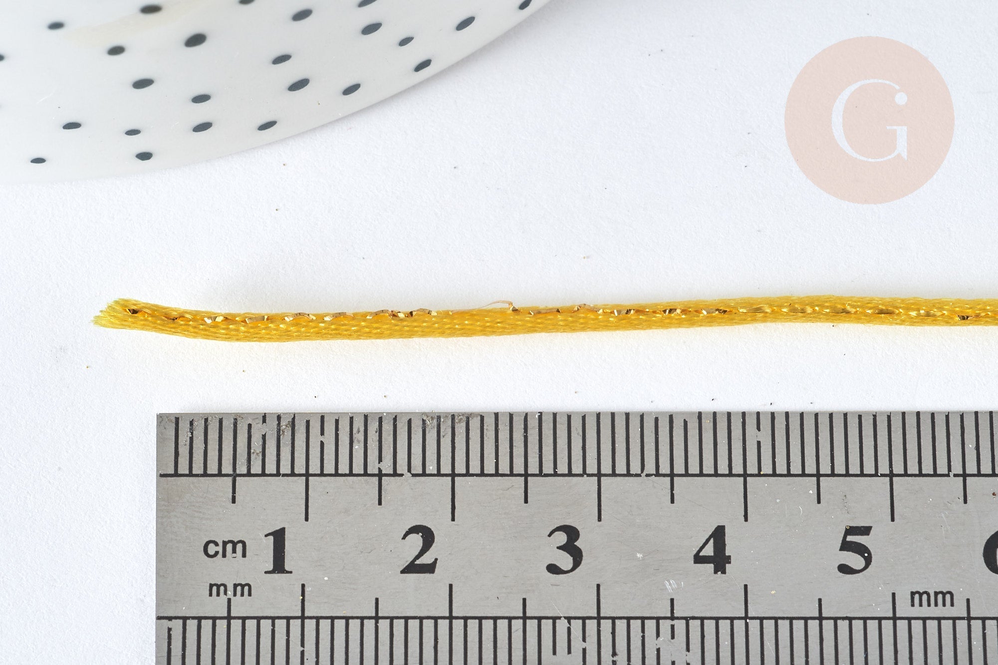 Cordon Jaune poussin fil doré métallisé en queue de nylon 1,5mm, cordon satiné création bijoux, x1 mètre G7469