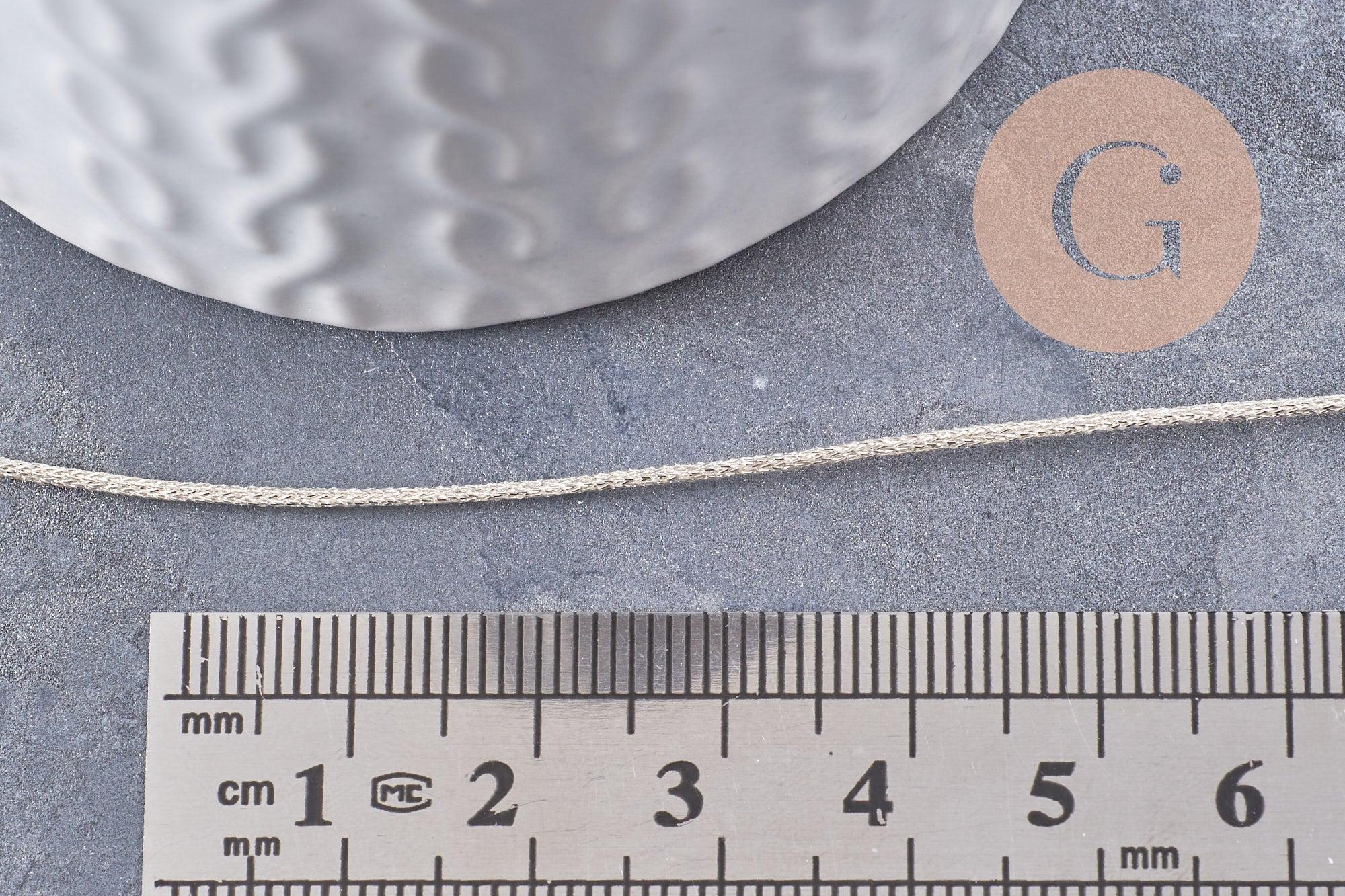Cordon Métallique doré très clair polyester 1mm, fil pour bijoux noeud coulissant x1 mètre (G10002)