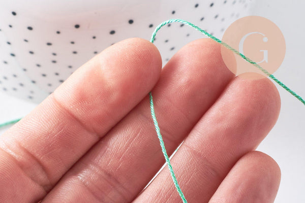 Cordon Vert Métallisé 4 nuances polyester 0.8mm, cordon métallisé pour bijoux, x1 mètre (G10504)