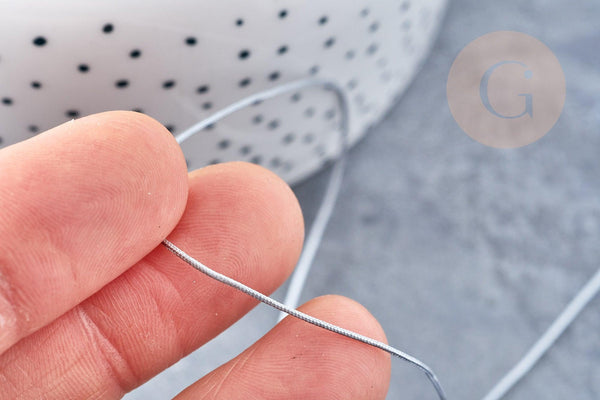 Cordon argenté tressé polyester 0.6mm, cordon fil de jade pour bijoux, x1 mètre G8449