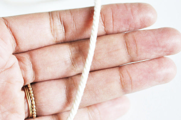 Cordon blanc,ruban mariage, scrapbooking, largeur 3mm, X5 Mètres ou X 10Mètres G3420