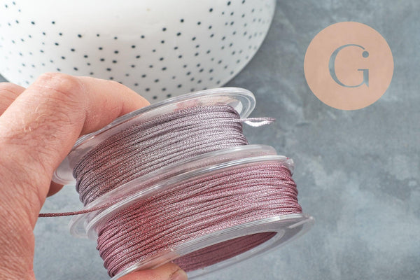 Cordon lilas clair métalisé tressé polyester 1mm, x1 mètre (G8174)
