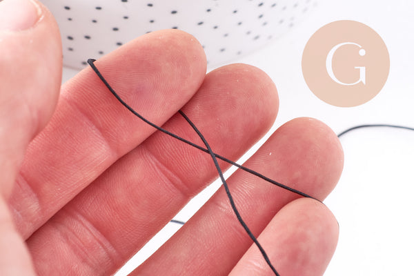 Cordon noir tressé polyester 0.6mm, x1 mètre (G10669)